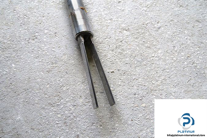 endress-hauser-ftm31-a4ba1a-level-limit-switch-1350-mm-2