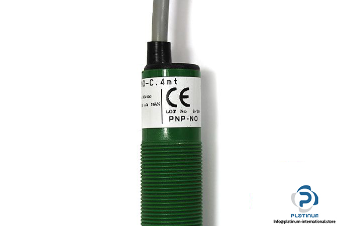 selet-ocv81_dpno-c-4mt-photoelectric-cylindrical-diffuse-sensor-4