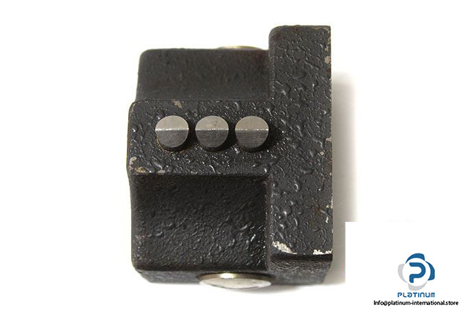 Euchner-GNBF-3-D12-502-limit-switch