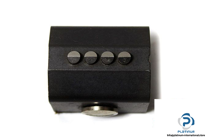 Euchner-SN-04-D08-552-limit-switch