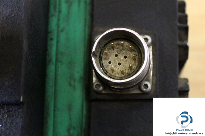 control-techniques-142umd301caaaa-brushless-ac-servo-motor-2