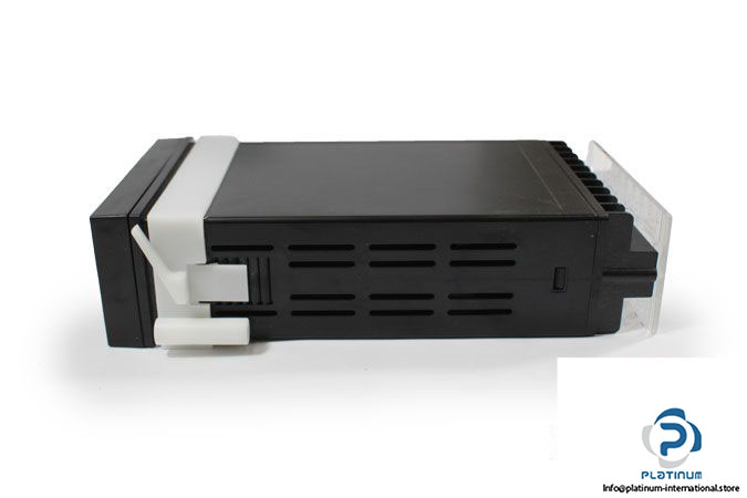 ascon-xp-3100_99-multi-input-controller-with-time-proportioning-2