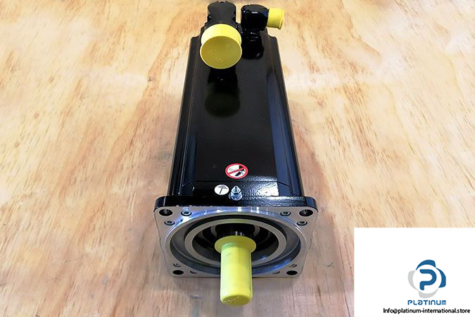 schneider-sh140_30270_0_1_00_00_00_10_03-servo-motor-2