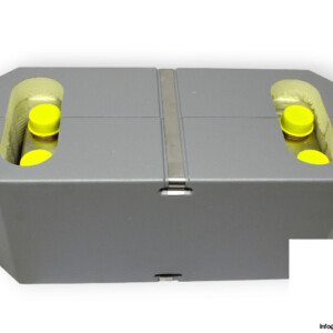 Viessmann-VITOTRANS-100-wall-mounted-gas-condensing-boiler