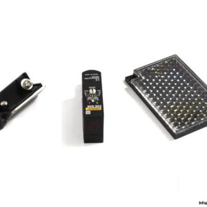 omron-E3S-R36-photoelectric-retro-reflective-sensor