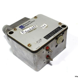 Rexroth R900227650 HED 3 OA 36/400 K6L24 Bourdon Tube Pressure Switch