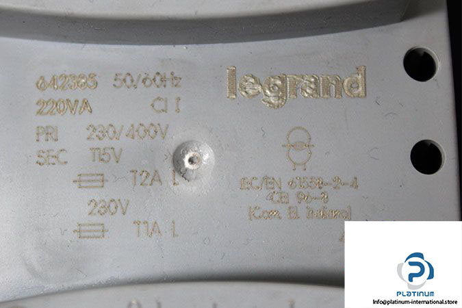 legrand-642385-transformers-2