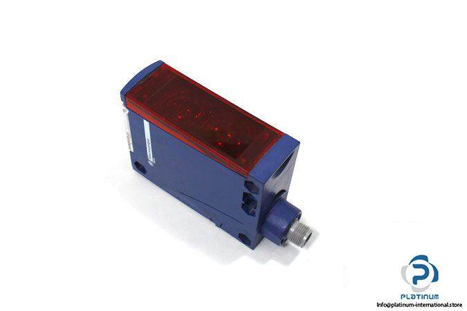 telemecanique-XUX0AKSAM12-photoelectric-multimode-sensor