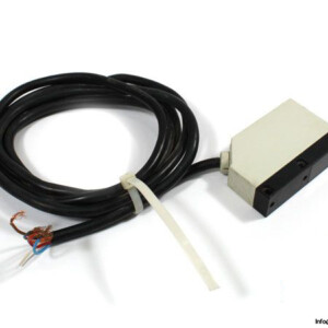 Telemecanique XUL-M06031 Photoelectric Retro-Reflective Sensor