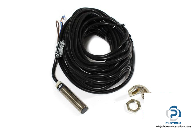 telemecanique-XS612B1PAL10EX-inductive-sensor
