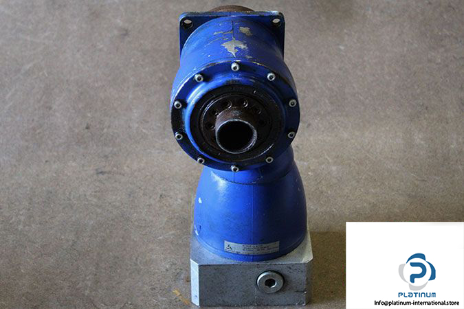 wittenstein-alpha-hg-100s-mf1-5-6h1-1k00-hypoid-gearboxes-2