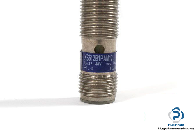 telemecanique-xs6-12b1pam12-inductive-proximity-sensor-5