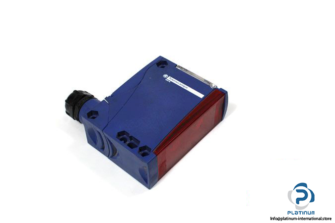 telemecanique-XUX0AKSAT16-multimode-photoelectric-sensor