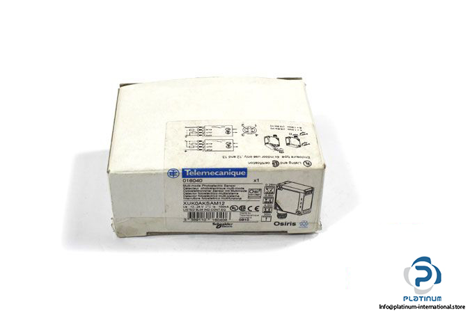 telemecanique-xuk0aksam12-multimode-photoelectric-sensor-3
