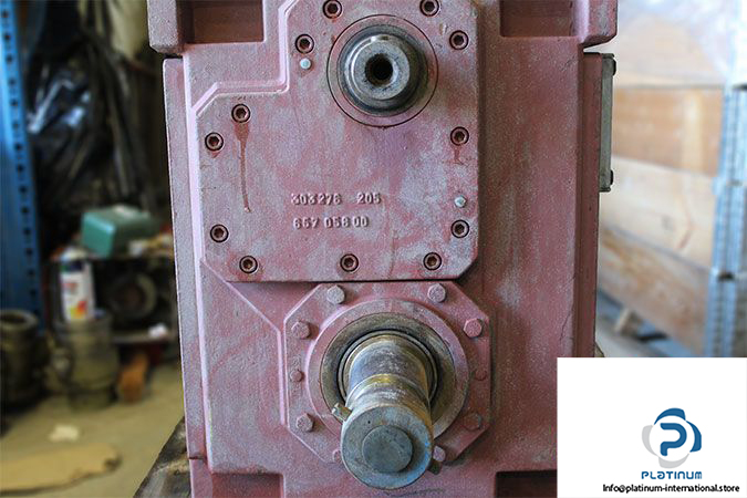 barmag-7e807-26_6v-150-kw-extruder-gear-box-4