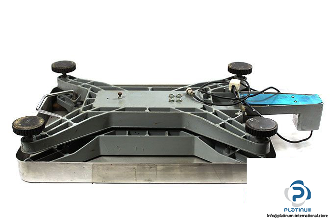 avery-berkel-hl-120-bench-scale-1