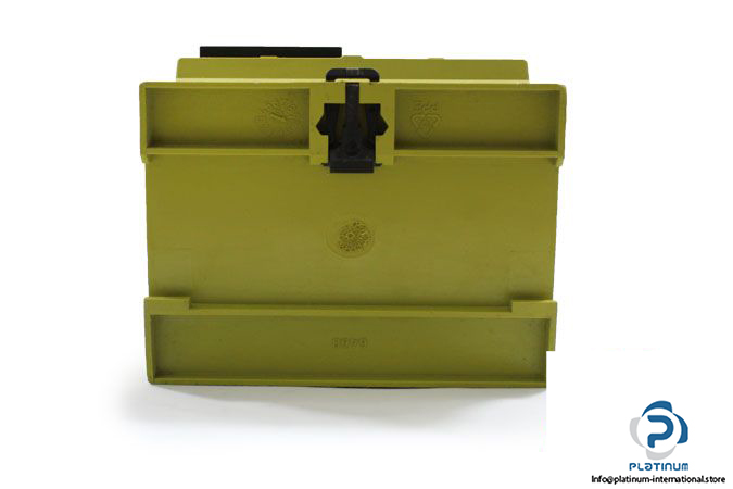 pilz-pnoz-x9p-24vdc-100-240vacdc-7no-safety-relay-3