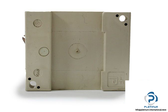 pepperlfuchs-we77_ex1-2u-isolated-switch-amplifier-relay-4