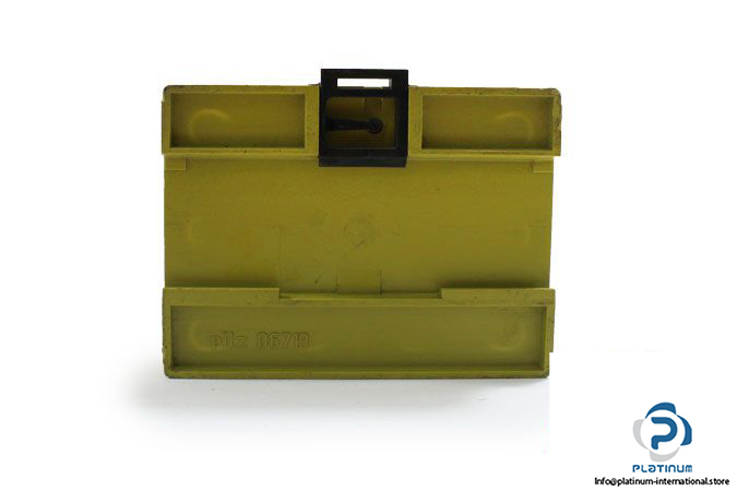 pilz-pnoz-110vac-3s-1o-safety-relay-1