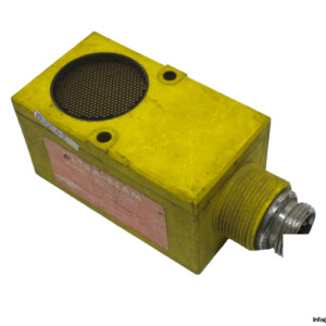 banner-SUA925QD-ultra-beam-ultrasonic-sensor