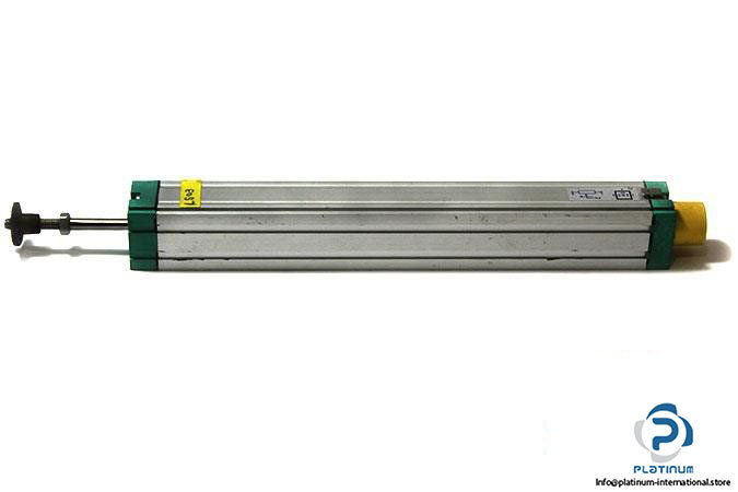 GEFRAN-LTM-200-S-RECTILINEAR-DISPLACEMENT-TRANSDUCER_675x450.jpg
