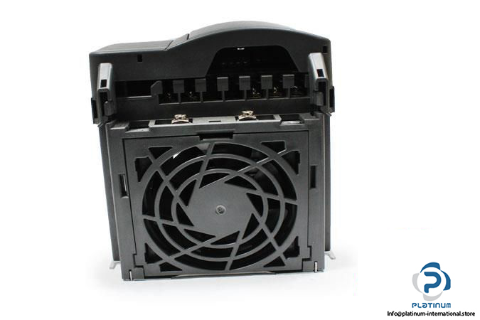 SIEMENS-6SE6420-2UC21-5BA1-FREQUENCY-INVERTER4_675x450.jpg