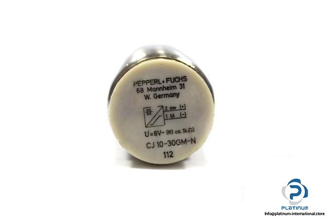 PEPPERLFUCHS-CJ10-30GM-N-CAPACITIVE-SENSOR5_675x450.jpg