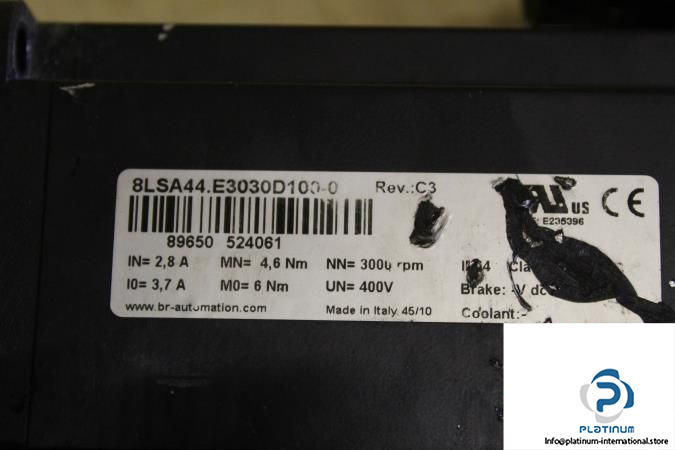BR-8LSA44E3030D100-0-SERVO-MOTOR5_675x450.jpg