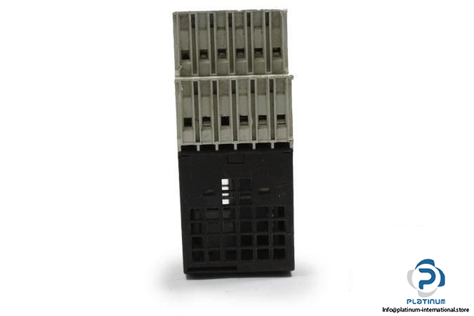 SIEMENS-3TK2825-1AL20-SIRIUS-SAFETY-RELAY-WITH-RELAY-RELEASE-CIRCUITS5_675x450.jpg