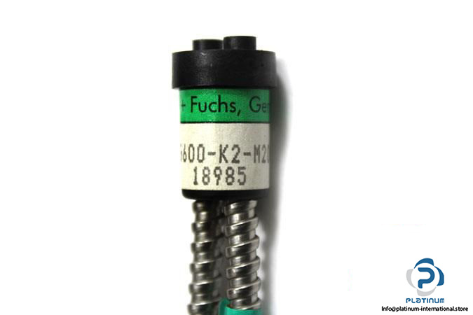 PEPPERLFUCHS-ELG600-K2-M2000-FIBER-OPTIC-PHOTOELECTRIC-SENSOR6_675x450.jpg