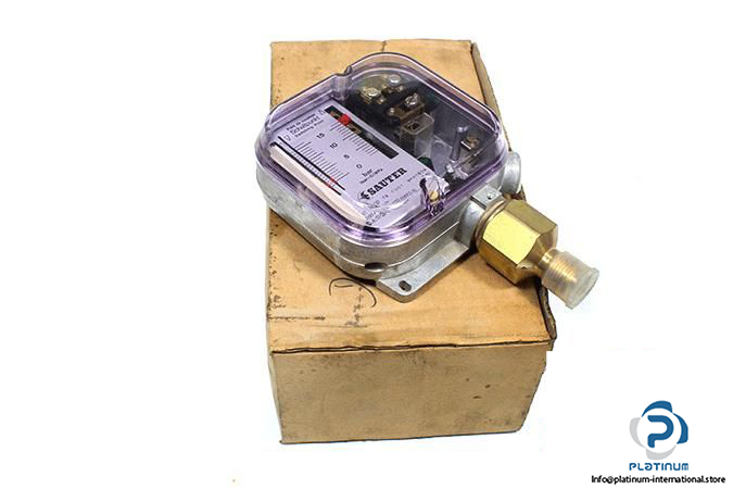 SAUTER-DFC-17B-78-F001-HEAVY-DUTY-PRESSURE-SWITCH_675x450.jpg