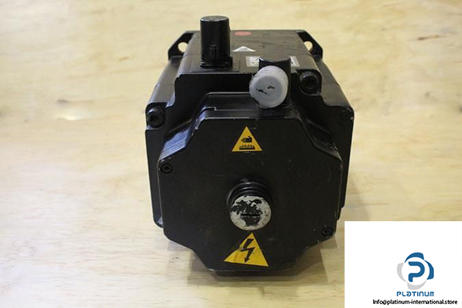 KUKA-1FK6101-8AF91-1ZZ9-Z-SERVO-MOTOR4_675x450.jpg