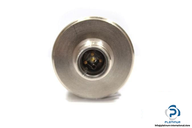 PEPPERLFUCHS-NBB10-30GM50-E2-V1-INDUCTIVE-SENSOR5_675x450.jpg