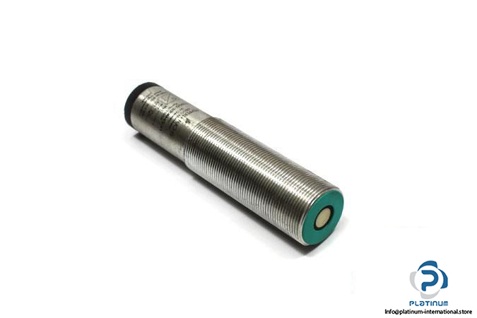 PEPPERLFUCHS-UJ300-30GM-E2-V1-ULTRASONIC-SENSOR_675x450.jpg