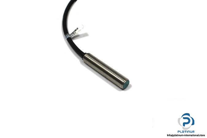 PEPPERLFUCHS-NJ15-8GM40-E2-INDUCTIVE-SENSOR4_675x450.jpg