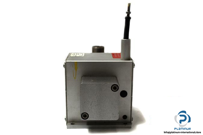 IVO-BAUMER-GM401E15-ABSOLUTE-ENCODER4_675x450.jpg