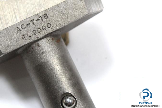 BREV-IMPERO-T-18-Quick-Change-Tool-Post-Holder4_675x450.jpg