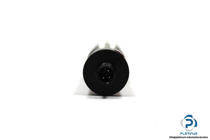 PEPPERLFUCHS-UJ1000-30GM-E2-V1-ULTRASONIC-SENSOR5_675x450.jpg