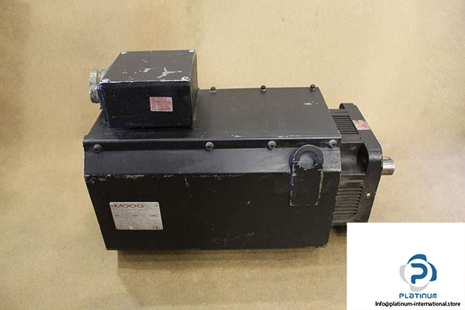 MOOG-FAS-F2-V180-020-00-02-00-BRUSHLESS-SERVO-MOTOR_675x450.jpg