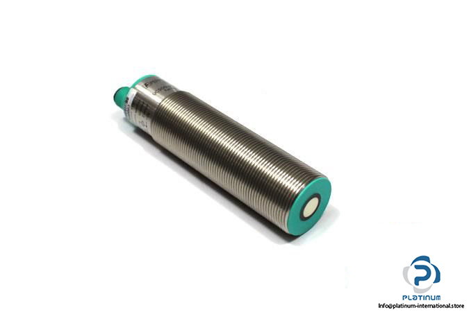 PEPPERLFUCHS-UC500-30GM-IUR2-V15-ULTRASONIC-SENSOR_675x450.jpg