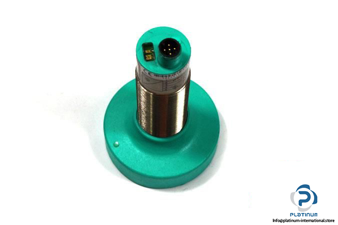 PEPPERLFUCHS-UB6000-30-GM-E2-V15-ULTRASONIC-SENSOR4_675x450.jpg