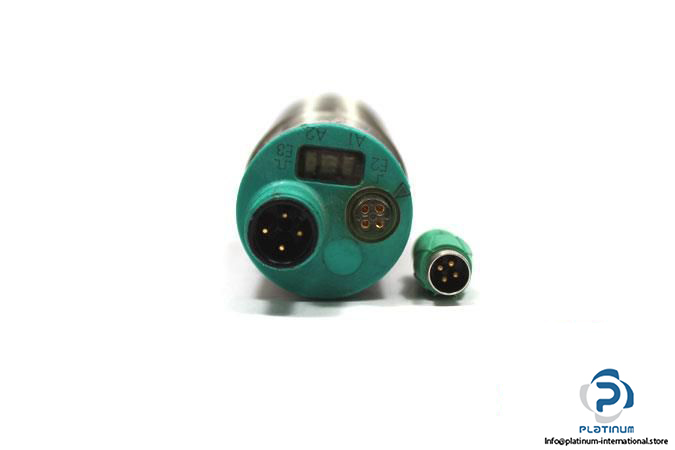 PEPPERLFUCHS-UC1000-30GM-E6-V1-ULTRASONIC-SENSOR4_675x450.jpg