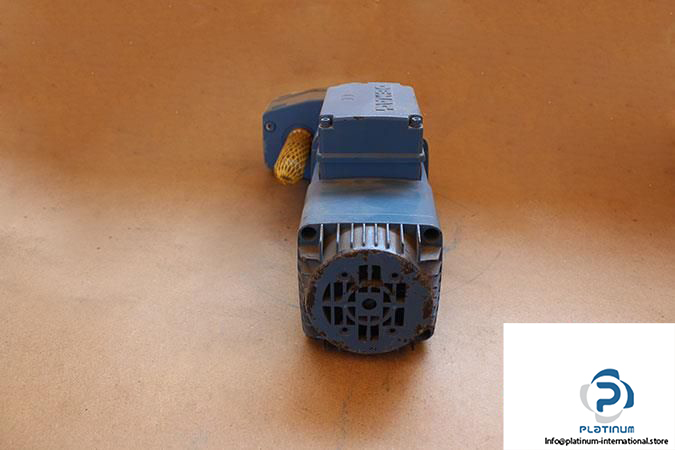 DEMAG-ZBF-71-A-82-CYLINDRICAL-ROTOR-MOTOR4_675x450.jpg