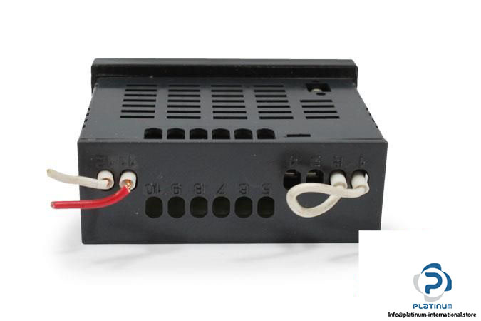 GEFRAN-4T-72-3-00-9-000-TEMPERATURE-INDICATOR4_675x450.jpg