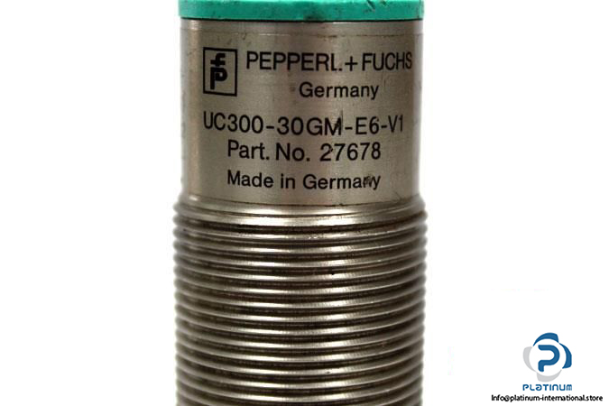 PEPPERLFUCHS-UC300-30GM-E6-V1-ULTRASONIC-SENSOR4_675x450.jpg