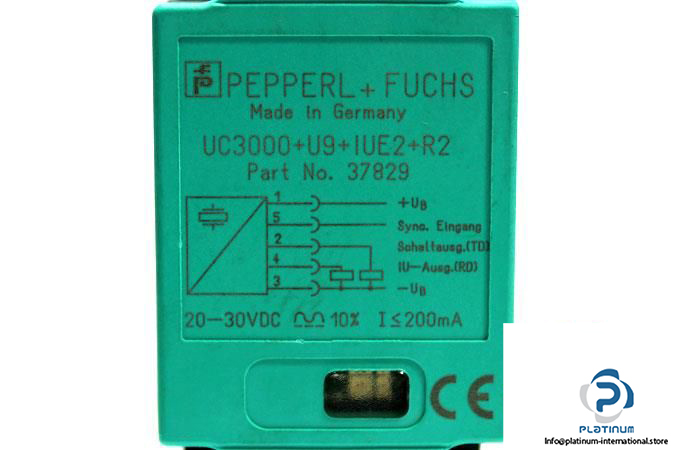 PEPPERLFUCHS-UC3000U9IUE2R2-ULTRASONIC-SENSOR6_675x450.jpg