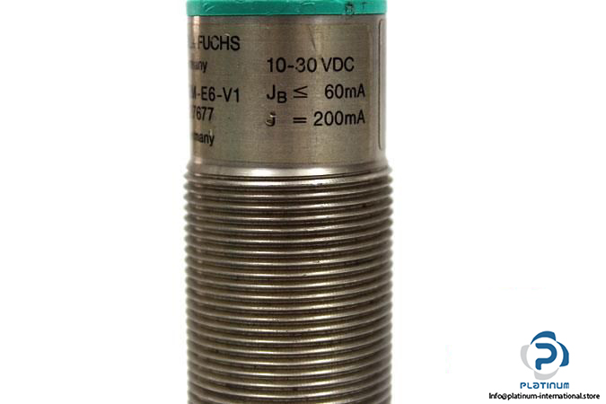PEPPERLFUCHS-UC1000-30GM-E6-V1-ULTRASONIC-SENSOR6_675x450.jpg