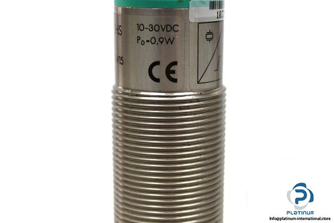 PEPPERLFUCHS-UC500-30GM-IUR2-V15-ULTRASONIC-SENSOR6_675x450.jpg