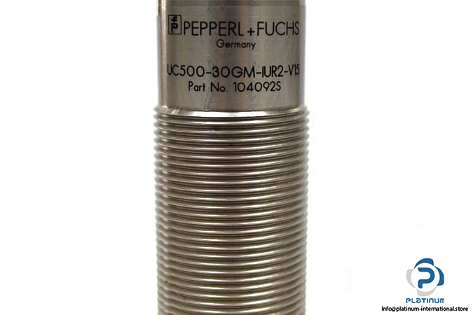 PEPPERLFUCHS-UC500-30GM-IUR2-V15-ULTRASONIC-SENSOR7_675x450.jpg