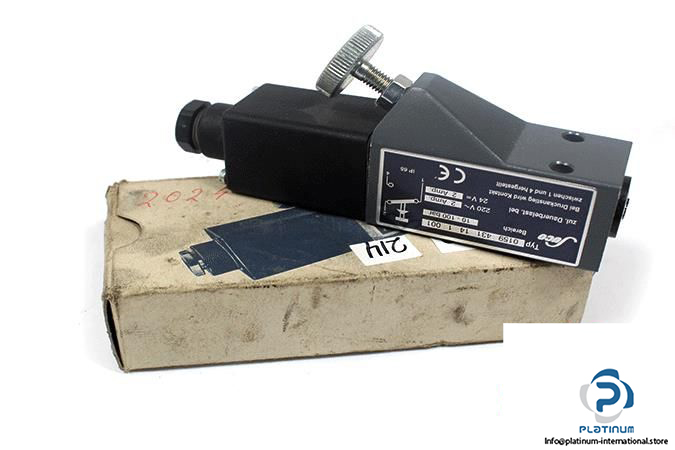 SUCO-0159-431-14-1-001-DIAPHRAGM-PRESSURE-SWITCH_675x450.jpg